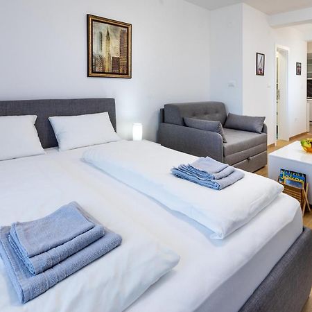 Mb Apartment 苏博蒂察 外观 照片