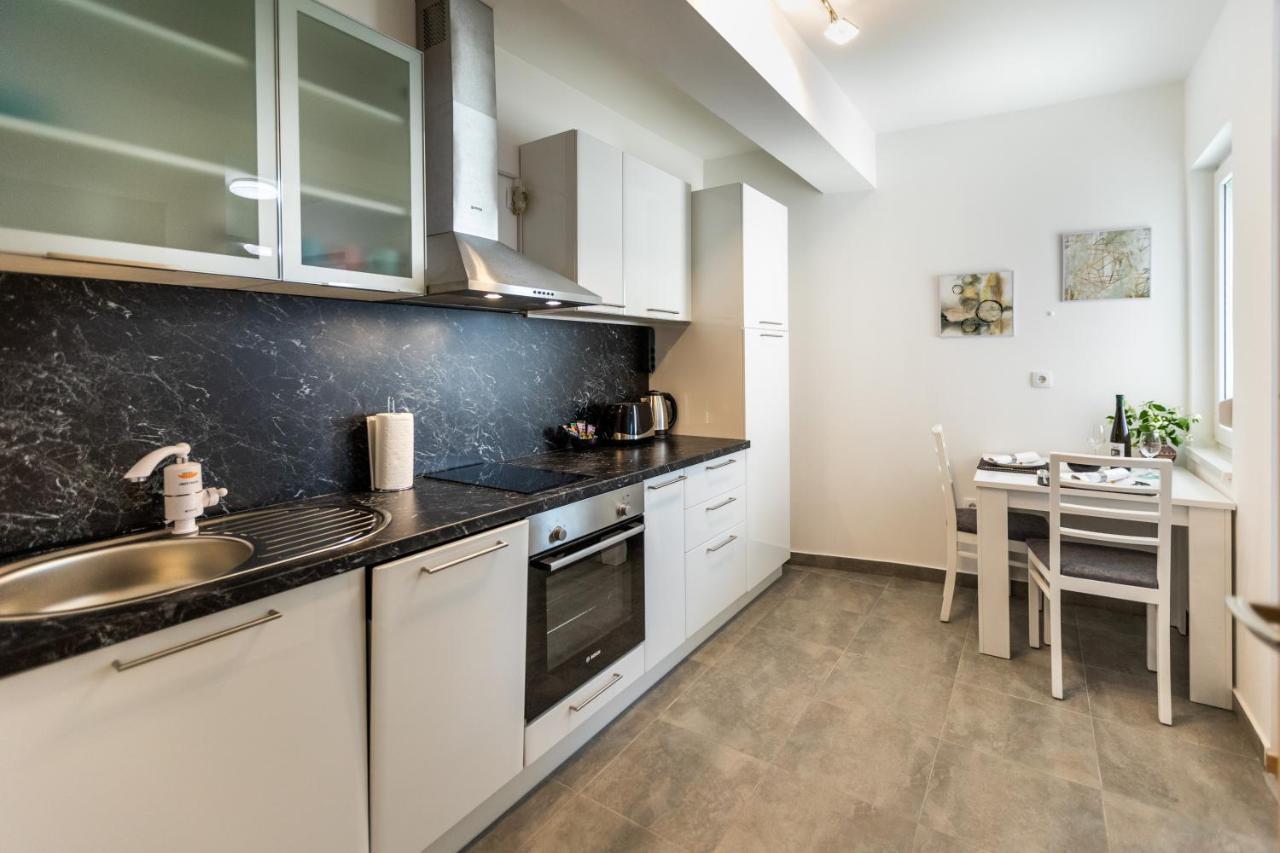 Mb Apartment 苏博蒂察 外观 照片